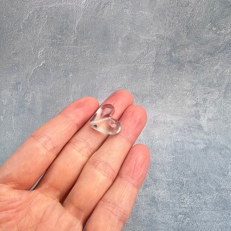 【ガウリシャンカール産】天然ヒマラヤスモーキークォーツ"手磨き加工"ハート型ビーズ②/Gaurishankar Himalayan Smoky Quartz Heart Beads