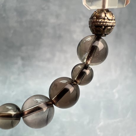 【ガウリシャンカール産】"手磨き加工"天然ヒマラヤスモーキークォーツデザインブレスレット/Gaurishankar Himalayan Smoky Quartz Design Bracelet
