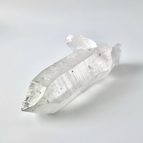 【マナスル産】クローライトイン天然ヒマラヤ水晶ポイント/Manaslu Chlorite in Himalayan Quartz Point