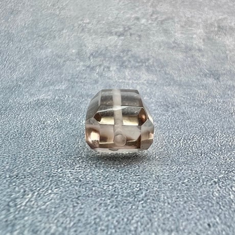 【ガウリシャンカール産】天然ヒマラヤスモーキークォーツ"手磨き加工"スクエアビーズ②/Gaurishankar Himalayan Smoky Quartz Square Beads