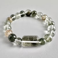 【ガネッシュヒマール産】アクチノライト&クローライトイン天然ヒマラヤ水晶デザインブレスレット Ganesh Himal Actinolite&Chlorite in Himalayan Quartz
