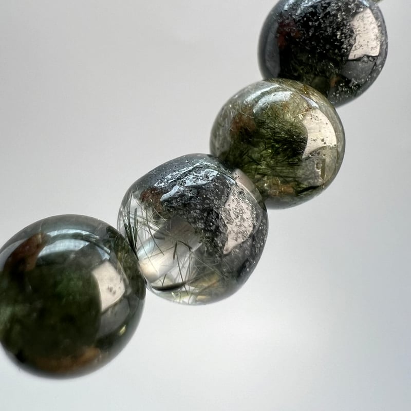 ガネッシュヒマール産】アクチノライトイン天然ヒマラヤ水晶デザイン