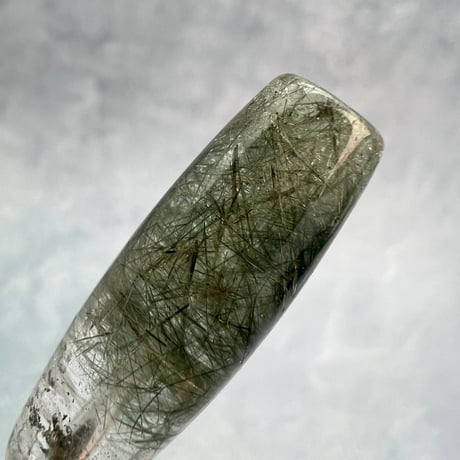 【ガネッシュヒマール産】アクチノライトイン天然ヒマラヤ水晶 樽型ビーズ⑪/Ganesh Himal Actinolite in Himalayan Quartz barrel beads