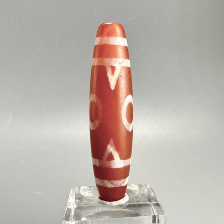 天珠 （めのう）/ カーネリアン ① Dzi Beads Carnelian