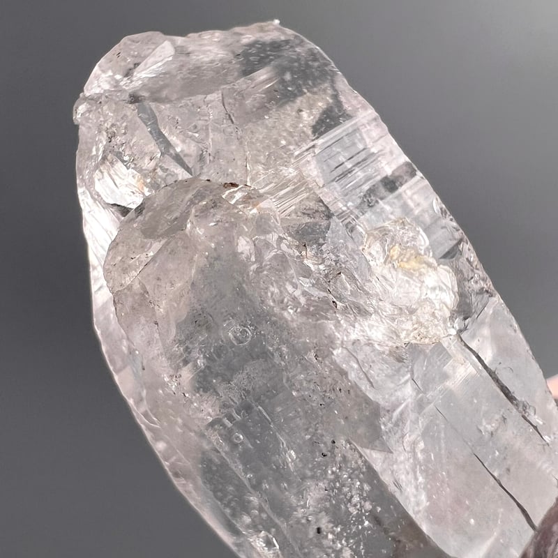 カイラス産天然ヒマラヤ水晶ポイント/Kailash Himalayan Quartz Poin