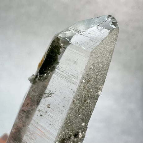 【ガネッシュヒマール産】クローライト&アクチノライトイン天然ヒマラヤ水晶/Ganesh Himal Chlorite&Actinorie in Himalayan Quartz