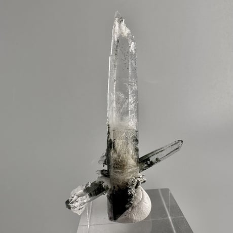 【ガネッシュヒマール産】アクチノライト&クローライトイン天然ヒマラヤ水晶ミニポイント"OO"/Ganesh Himal Actinolite&Chlorite in Himalayan