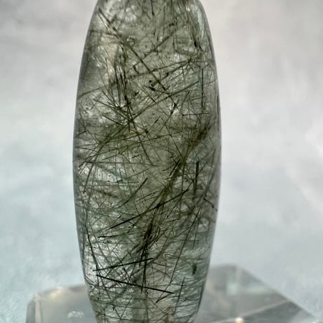 【ガネッシュヒマール産】アクチノライトイン天然ヒマラヤ水晶 樽型ビーズ⑧/Ganesh Himal Actinolite in Himalayan Quartz barrel beads