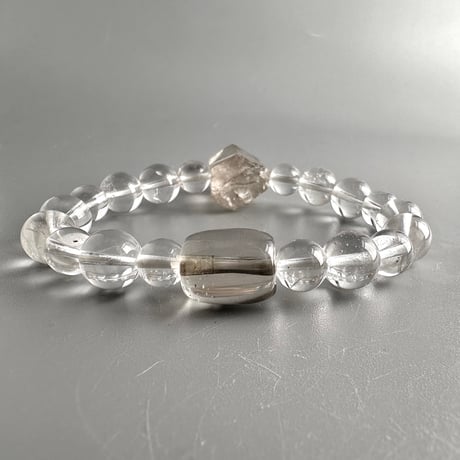 ガウリシャンカール産スモーキークォーツ&カイラスクォーツデザインブレスレット/Gaurishankar & Kailash Quartz Design Bracelet