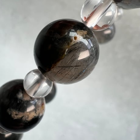 【ガネッシュヒマール産】アクチノライトイン天然ヒマラヤ水晶デザインブレスレット/Ganesh Himal Actinolite in Himalayan Quartz Design Bracelet