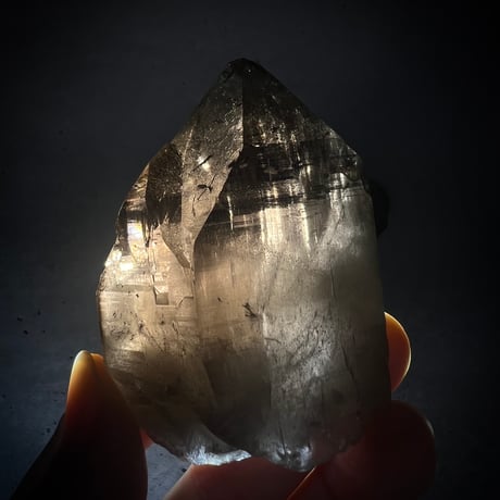 【ガウリシャンカール産】天然ヒマラヤスモーキークォーツ①/GauriShankar Himalayan Smoky Quartz
