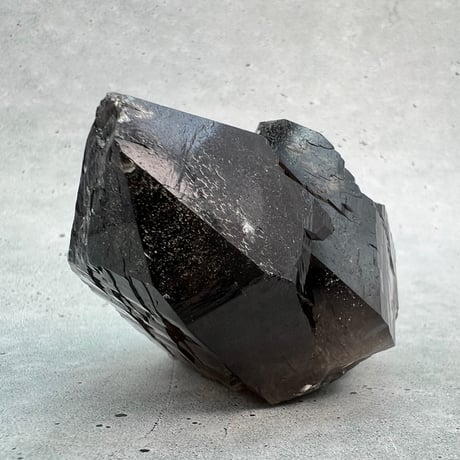 【ガウリシャンカール産】天然ヒマラヤスモーキークォーツ①/GauriShankar Himalayan Smoky Quartz