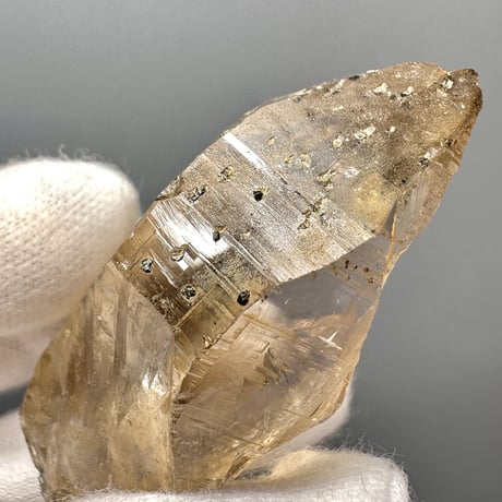 【ガネッシュヒマール産】リモナイトイン天然ヒマラヤ水晶 ① Ganesh Himal Limonite in Himalayan Quartz