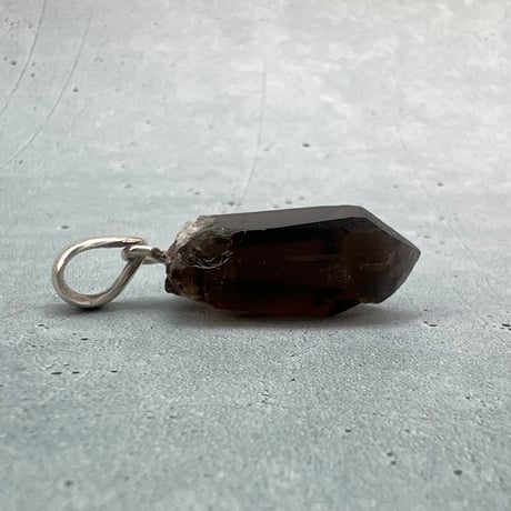【ガウリシャンカール産】天然ヒマラヤスモーキークォーツ バチカン付きペンダントトップ/Gaurishankar HimalayanSmoky Silver925 pendant top