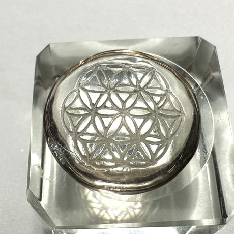 ガウリシャンカール産ヒマラヤスモーキークォーツ   "フラワーオブライフ" ルース2️⃣/Gaurishankar Himarayan Smorky Quartz