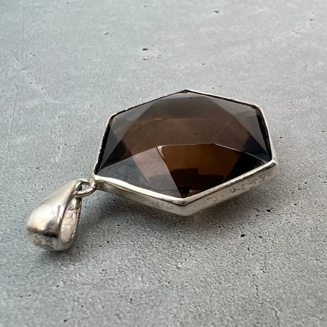 【ガウリシャンカール産】スモーキークォーツ"ヘキサゴン×六芒星" シルバー925 ペンダントトップ［D］/Gaurishankar Smorky Quartz Hexagram Pendant