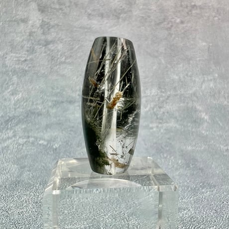 【ガネッシュヒマール産】アクチノライト&クローライトイン天然ヒマラヤ水晶 樽型ビーズ/Ganesh Himal Actinolite&Chlorite in Barrel Beads