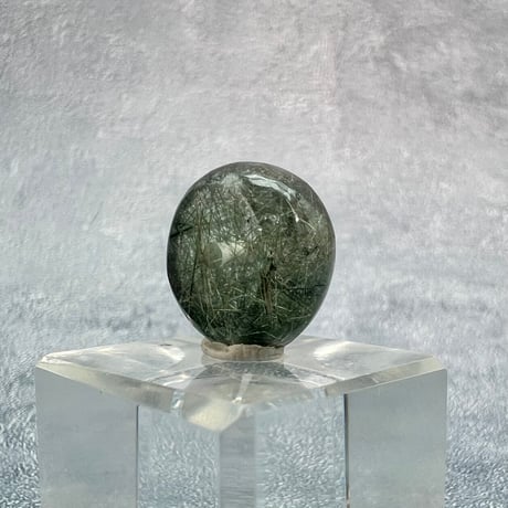 【ガネッシュヒマール産】アクチノライトイン天然ヒマラヤ水晶 タイヤ型ビーズ⑤/Ganesh Himal Actinolite in Himalayan Quartz Tire beads