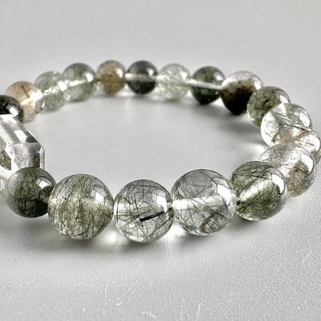 【ガネッシュヒマール産】アクチノライト&クローライトイン天然ヒマラヤ水晶デザインブレスレット Ganesh Himal Actinolite&Chlorite in Himalayan Quartz