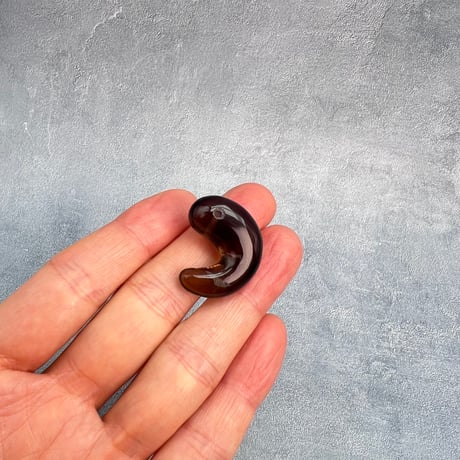 【ガウリシャンカール産】天然ヒマラヤスモーキークォーツ"手磨き加工"勾玉ビーズ②/Gaurishankar Himalayan Smoky Quartz Magatama Beads