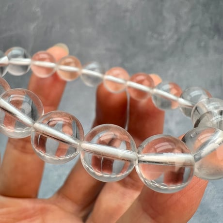 【カイラス産】"手磨き加工"天然ヒマラヤ水晶ブレスレット10mm内径16/Kailash Himalayan Quartz Bracelet