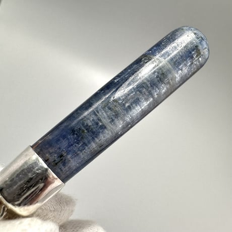ネパール産ヒマラヤカイヤナイト "手磨き加工"ペンダントトップ 1️⃣ NEPAL Himalayan Kyanite Pendant Top