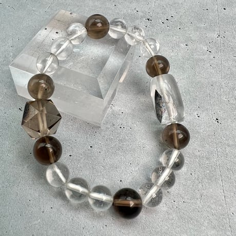 【デザインブレスレット】ガネッシュヒマール×ガウリシャンカール天然ヒマラヤ水晶/Ganesh Himal×GauriShankar Himalayan Quartz Design Bracelet