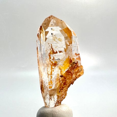 【ガネッシュヒマール産】リモナイトイン天然ヒマラヤ水晶 /Ganesh Himal Limonite in Himalayan Quartz