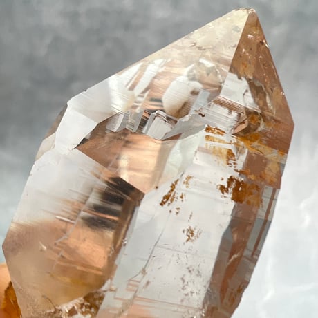 ハイクオリティ【ガネッシュヒマール産】リモナイトイン天然ヒマラヤ水晶/Ganesh Himal Limonite in Himalayan Quartz