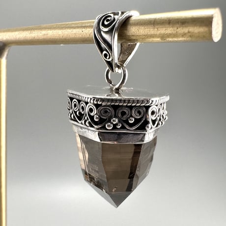 【ガウリシャンカール産】天然ヒマラヤスモーキークォーツ シルバー925ペンダントトップ/GauriShankar Himalayan Smoky Quartz S/V925Pendant Top