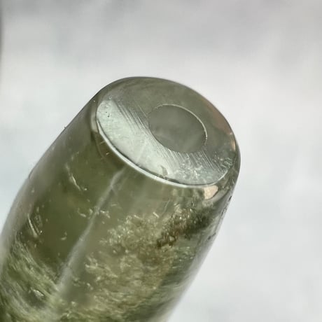 【ガネッシュヒマール産】クローライトイン天然ヒマラヤ水晶 樽型ビーズ/Ganesh Himal Chlorite in Himalayan Quartz barrel beads