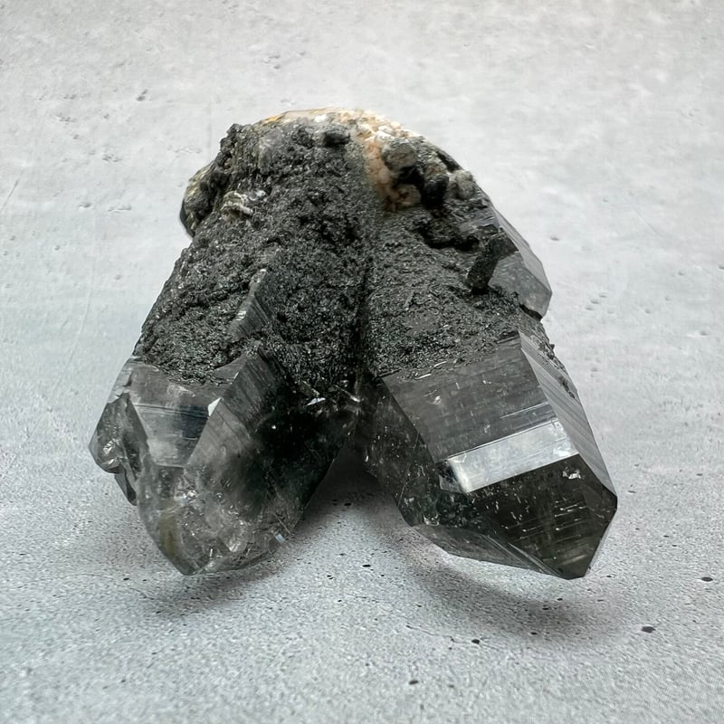 ガネッシュヒマール産】クローライトイン天然ヒマラヤ水晶 Ganesh