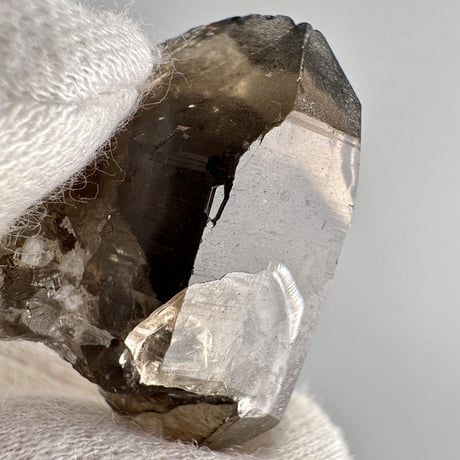 ガウリシャンカール産天然ヒマラヤスモーキークォーツ/GauriShankar Himalayan Smoky Quartz