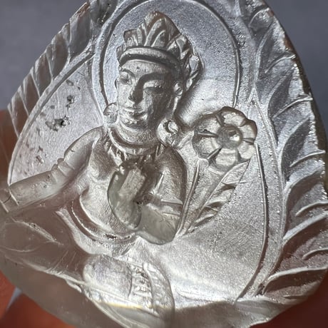 【ガウリシャンカール産】天然ヒマラヤレモンスモーキークォーツ "ホワイトターラ"仏像/Gaurishankar Himalayan Lemon Smoky "Green Tara"Statue