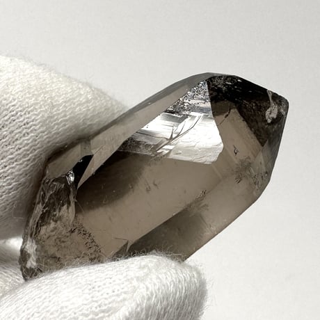 ガウリシャンカール産天然ヒマラヤスモーキークォーツポイント/GauriShankar Himalayan Smoky Quartz