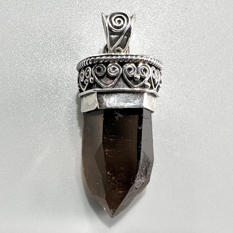 【ガウリシャンカール産】天然ヒマラヤスモーキークォーツ シルバー925ペンダントトップ/GauriShankar Himalayan Smoky Quartz S/V925Pendant Top