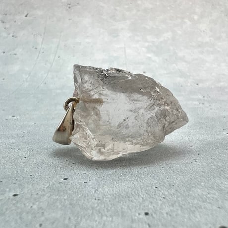 【カイラス産】天然ヒマラヤ水晶バチカン付きペンダントトップ④/Kailash Himalayan Quartz Pendant Top