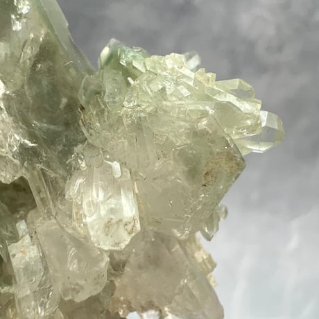 【マナスル産】クローライトイン天然ヒマラヤ水晶①/Manaslu Chlorite in Himalayan Quartz