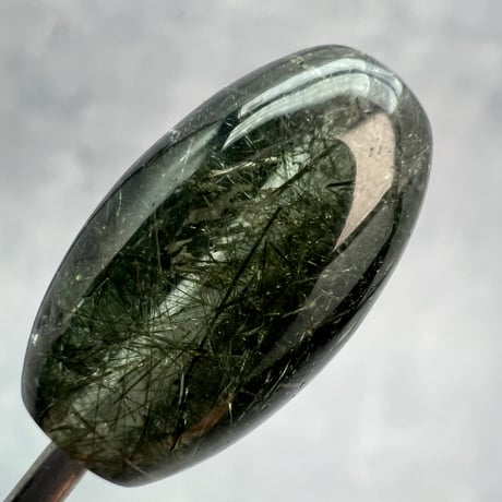【ガネッシュヒマール産】アクチノライトイン天然ヒマラヤ水晶 樽型ビーズ⑳/Ganesh Himal Actinolite in Himalayan Quartz barrel beads