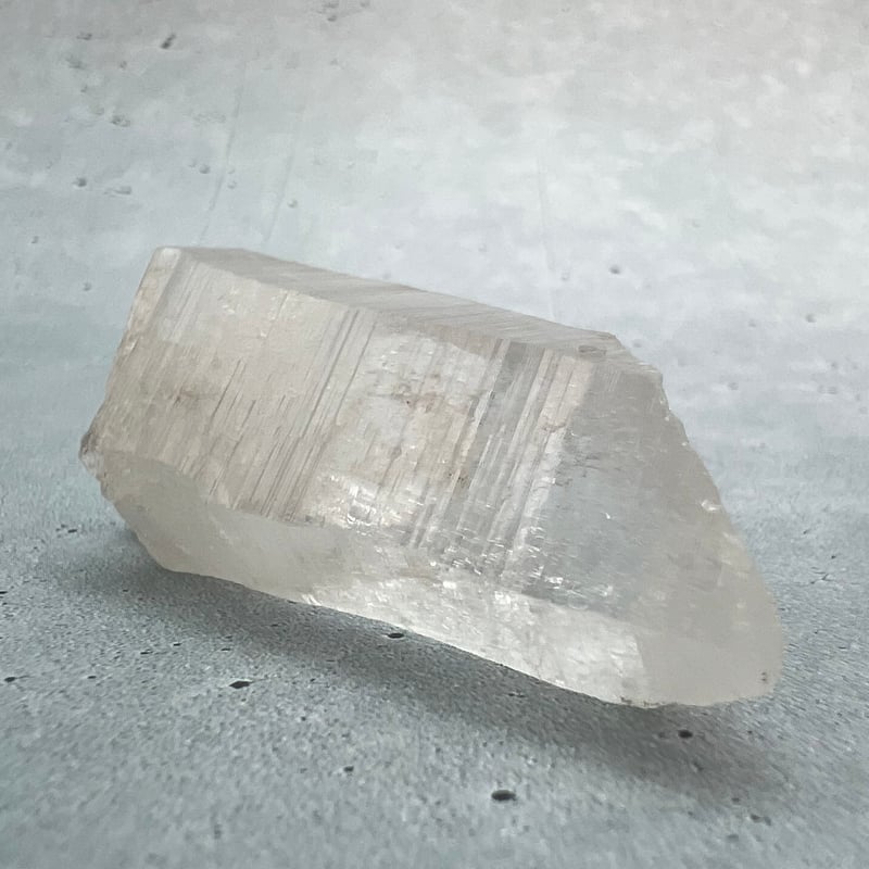 カイラス産】天然ヒマラヤ水晶バチカン付きペンダントトップ①/Kailash