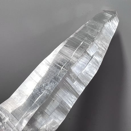 【ハイクオリティ】ガネッシュヒマール産天然ヒマラヤ水晶① High Quality Ganesh Himal Himalayan Quartz