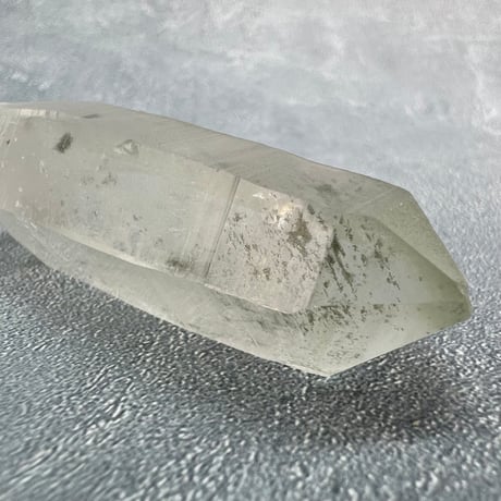【マナスル産】クローライトイン天然ヒマラヤ水晶/Manaslu Chlorite in Himalayan Quartz