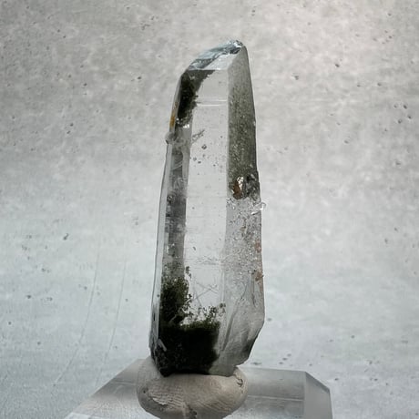 【ガネッシュヒマール産】クローライト&アクチノライトイン天然ヒマラヤ水晶/Ganesh Himal Chlorite&Actinorie in Himalayan Quartz