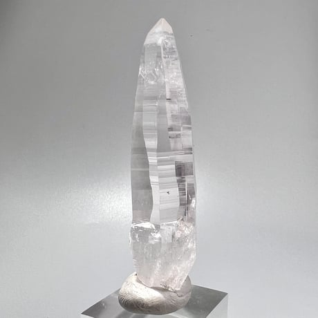 【ハイクオリティ】ガネッシュヒマール産天然ヒマラヤ水晶① High Quality Ganesh Himal Himalayan Quartz