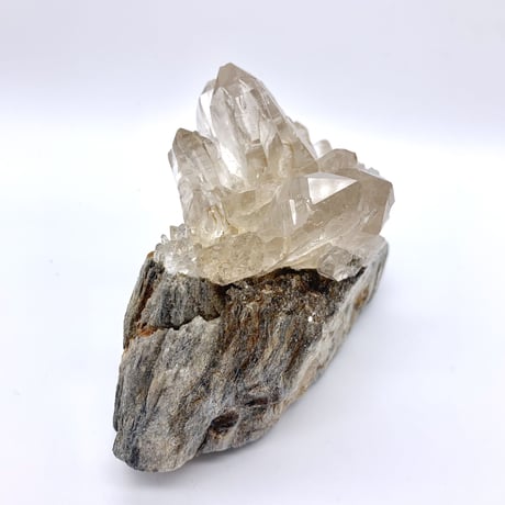 【ガネッシュヒマール産】ガーネットインヒマラヤ水晶クラスター /Ganesh Himal Garnet in Himalayan Quartz