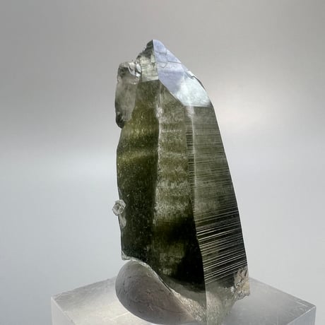 【ガネッシュヒマール産】クローライトイン天然ヒマラヤ水晶ポイント/Ganesh Himal Chlorite in Himalayan Quartz Mini Point