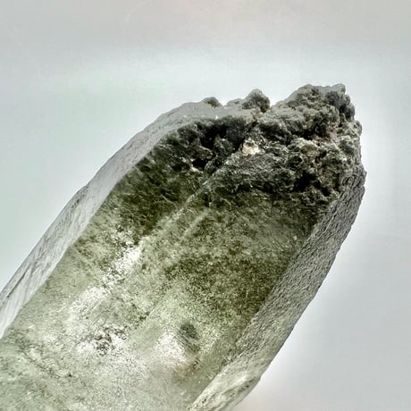 大特価【ガネッシュヒマール産】クローライトイン天然ヒマラヤ水晶❹/Ganesh Himal Chlorite in Himalayan Quartz
