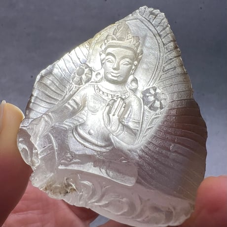 【ガウリシャンカール産】天然ヒマラヤスモーキークォーツ "グリーンターラ"仏像/Gaurishankar HimalayanSmoky "Green Tara"Statue