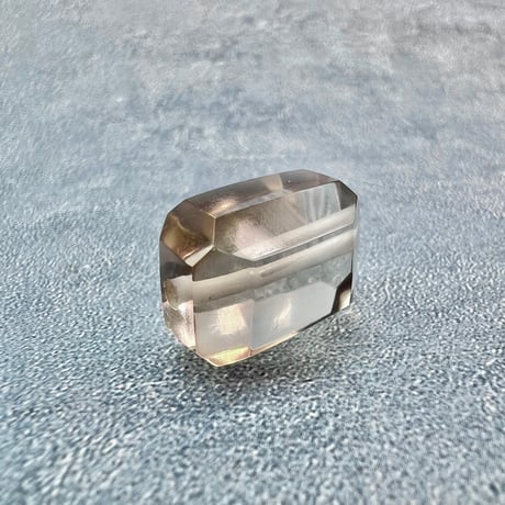 【ガウリシャンカール産】天然ヒマラヤスモーキークォーツ"手磨き加工"スクエアビーズ②/Gaurishankar Himalayan Smoky Quartz Square Beads