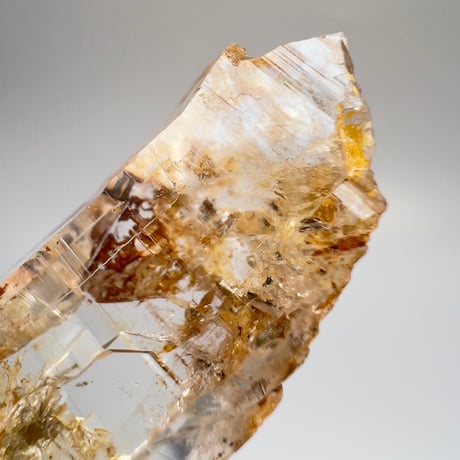 【ガネッシュヒマール産】リモナイトイン天然ヒマラヤ水晶"ポイント"/Ganesh Himal Himalayan Quartz"Point"